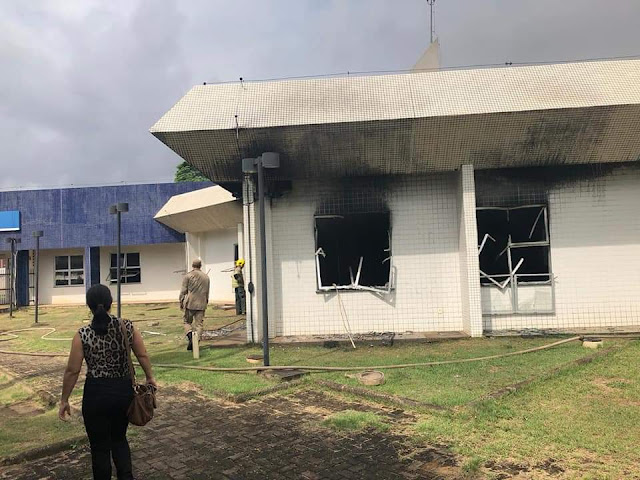 Veja como ficou o prédio do INSS após incêndio nesta sexta (03)