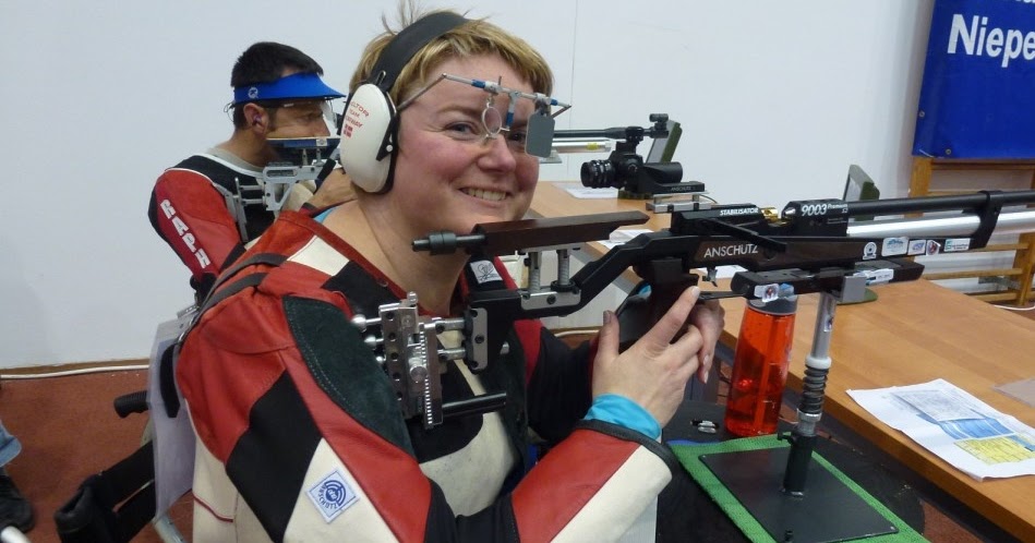 Atleta di tiro con la carabina ai Giochi Paralimpici è da lungo tempo