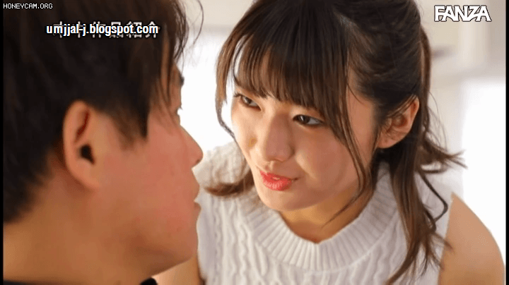 눈빛이 매력적인 배우 코이즈미 히나타