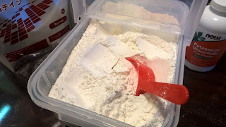 猫用の完全食および補助食