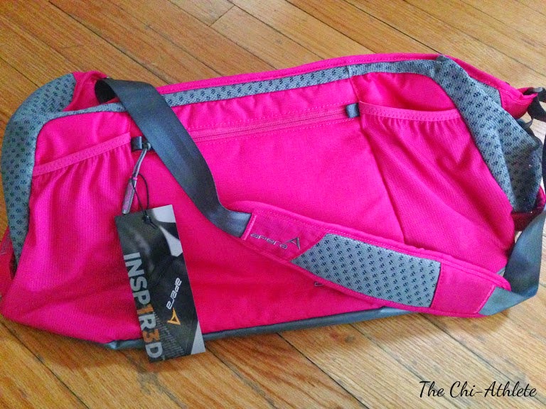 The Chi-Athlete: Apera Bag Review [AND GIVEAWAY] [CLOSED]