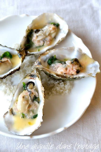 huîtres chaudes pochées aux épinards et beurre blanc