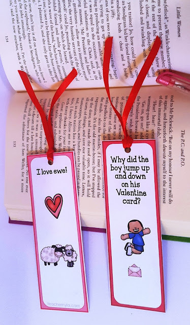 Nyla's Crafty Teaching: Free Valentine's Day Bookmarks