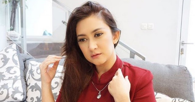 Kesaksian Artis Nafa Urbach, Memilih Yesus