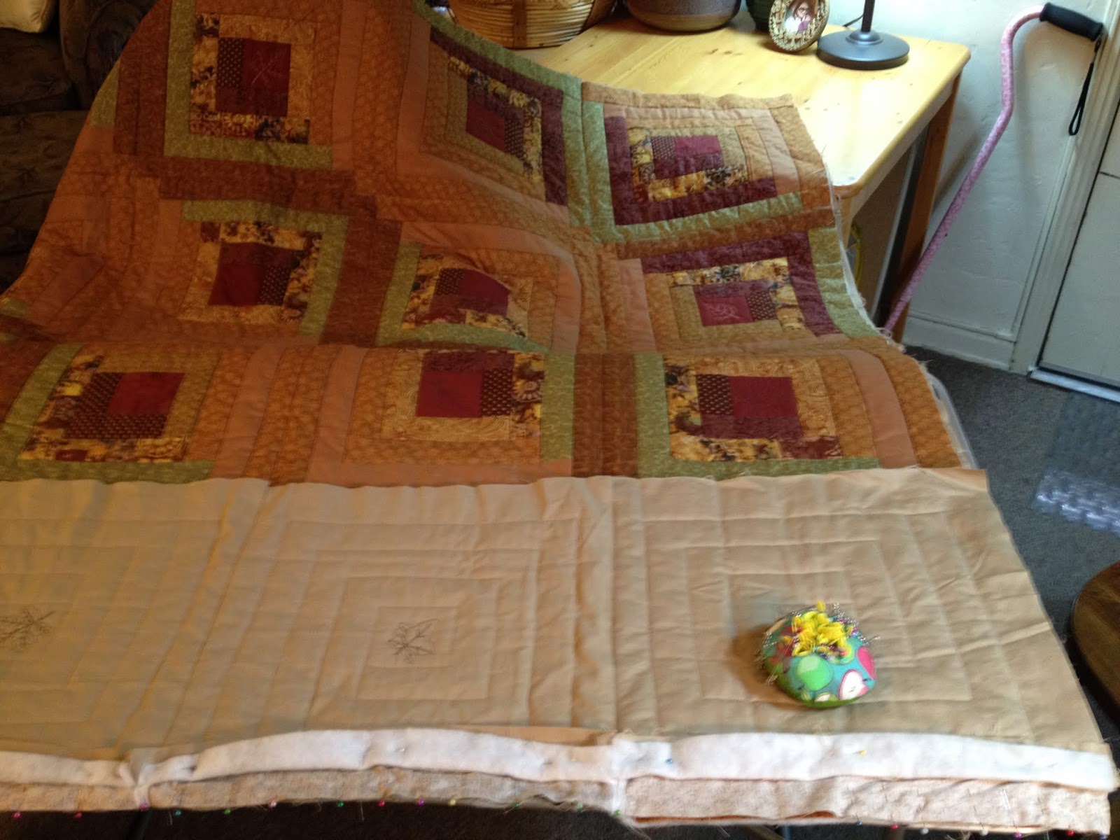 Quilt as you go using free motion quilting JOINING QUILT AS YOU GO