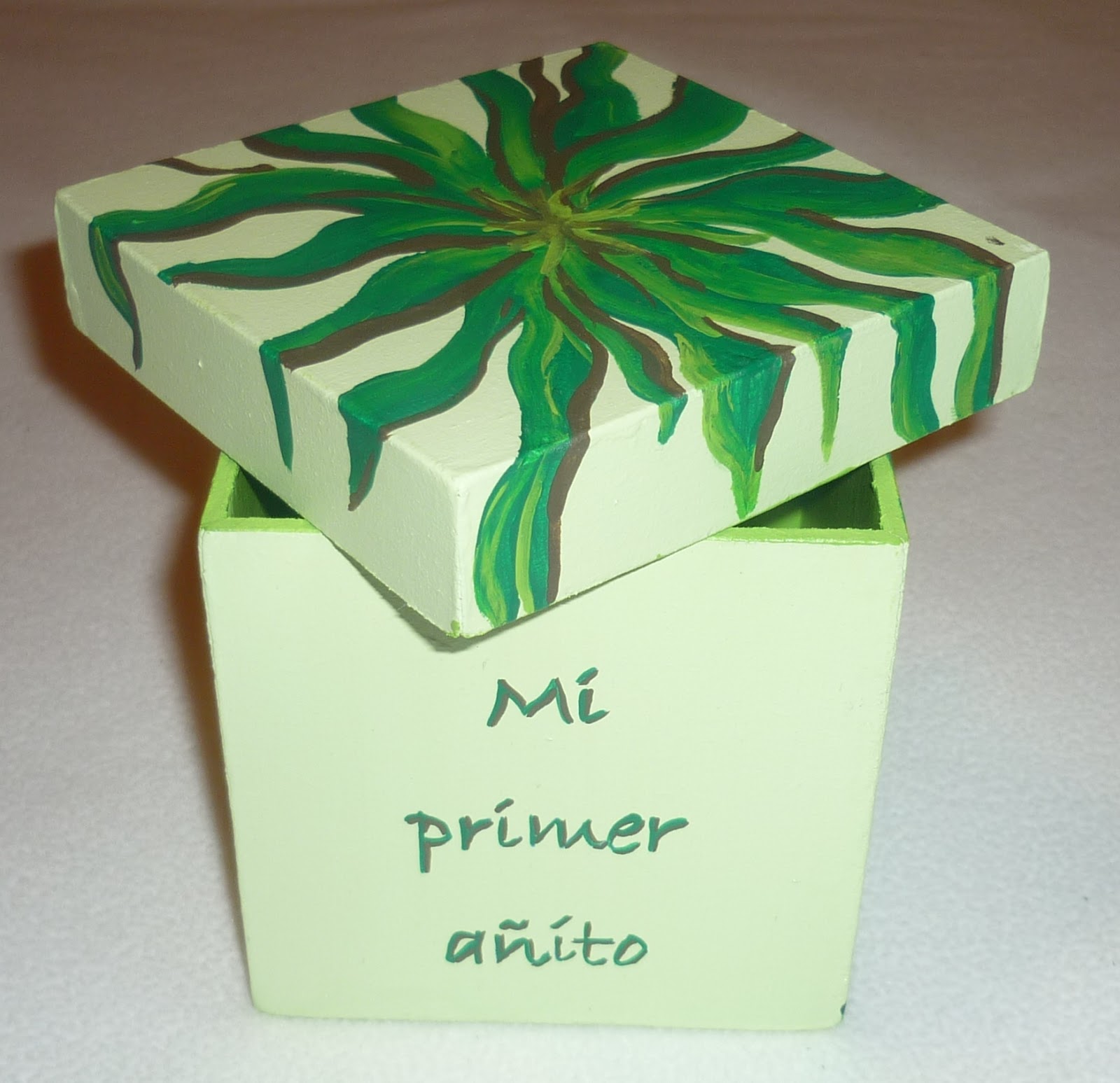 MinimandySign Caja Cubo Dise o Melman De Madagascar 