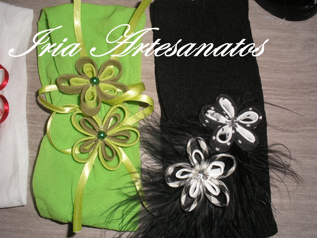 Iria Artes & Festas Tiaras de meia flor de viés