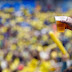 Dois anos da lei que liberou a cerveja aos estádios do Paraná