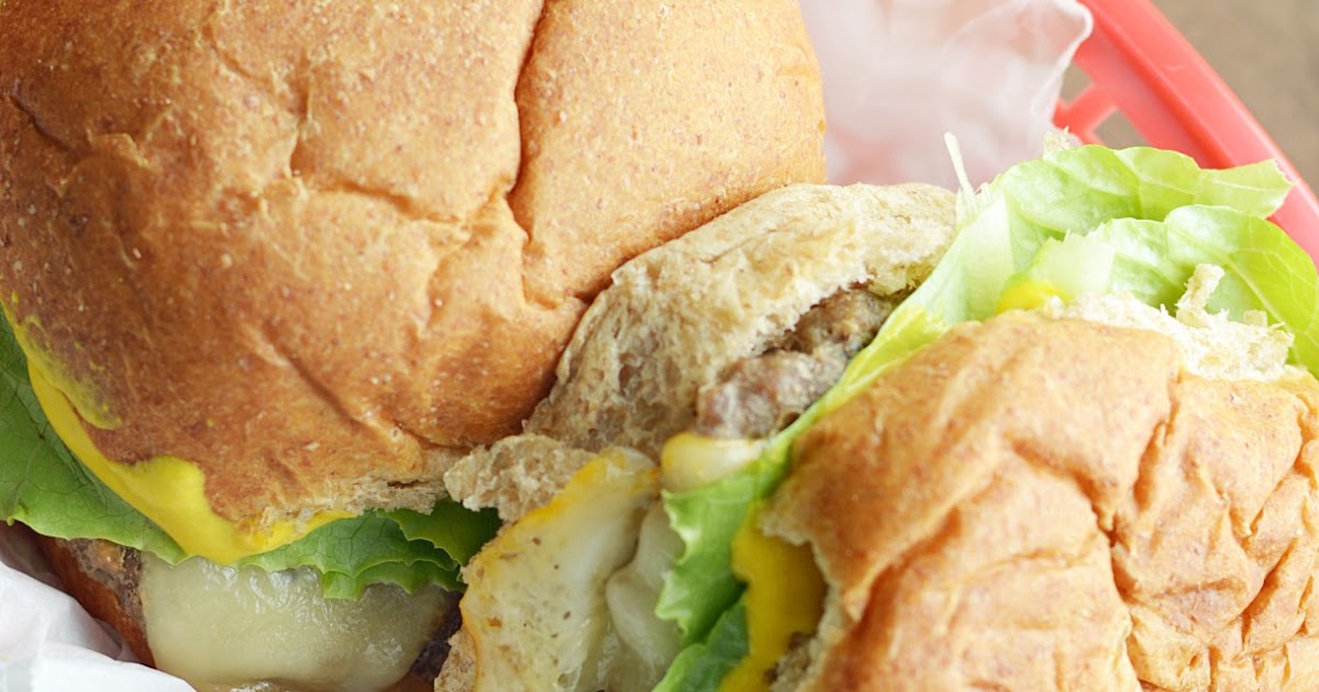 Keat's Eats Baked Turkey Burgers