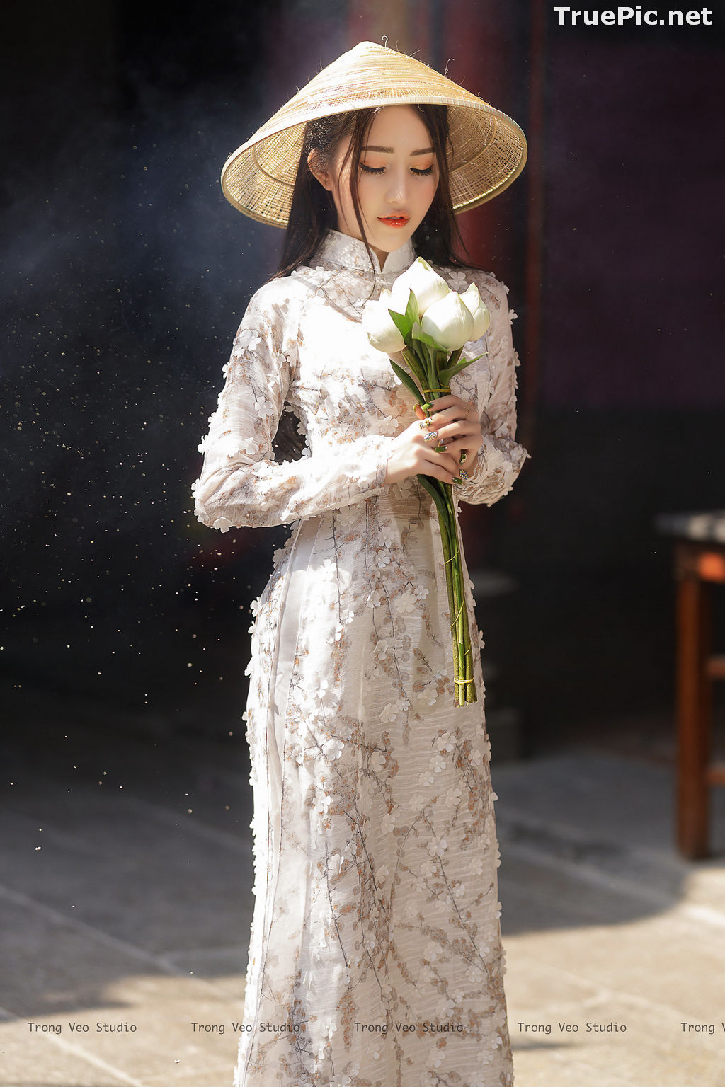 Image The Beauty of Vietnamese Girls with Traditional Dress (Ao Dai) #2 - TruePic.net - Picture-16