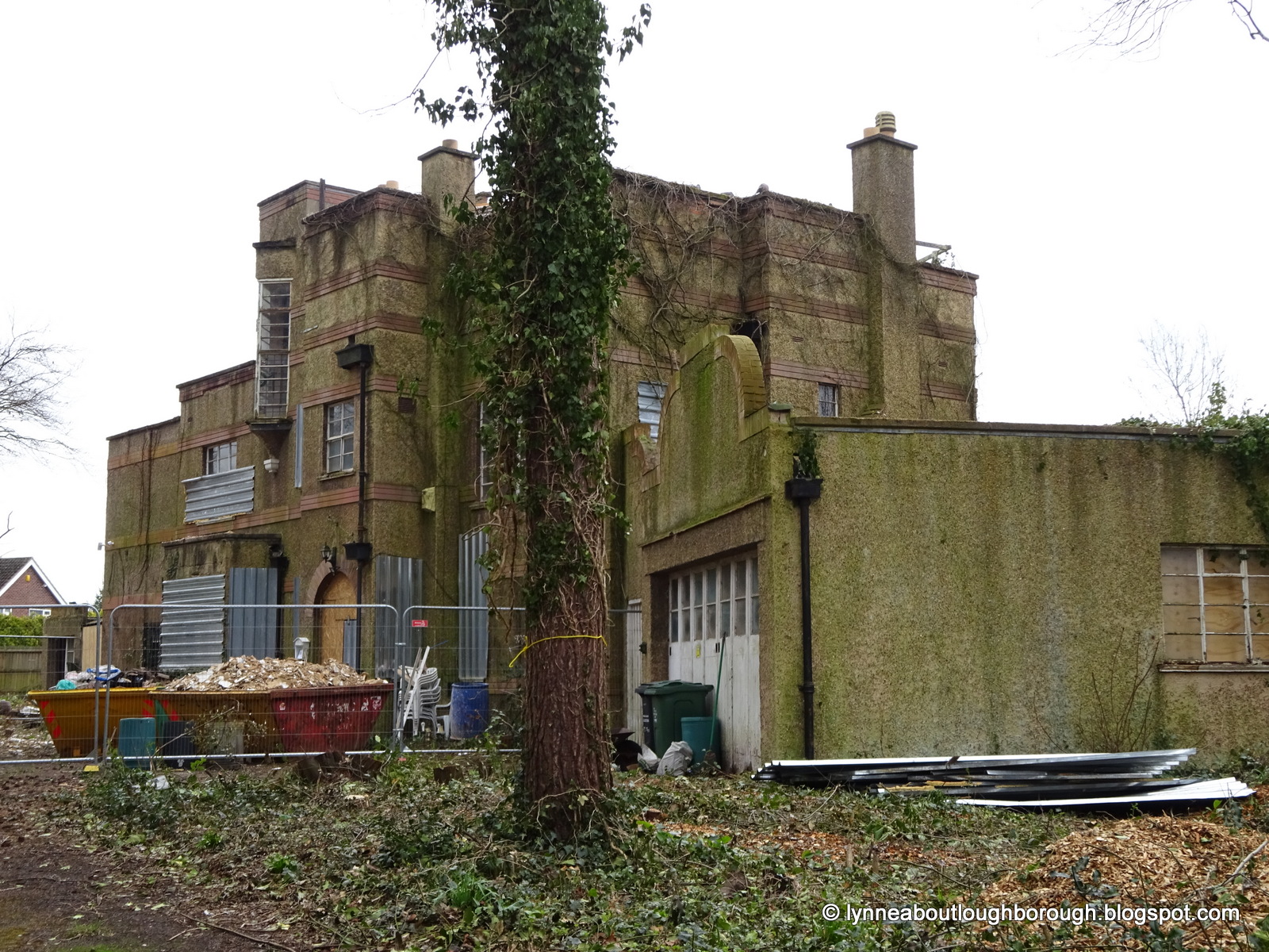 Lynne About Loughborough Art Deco in Loughborough