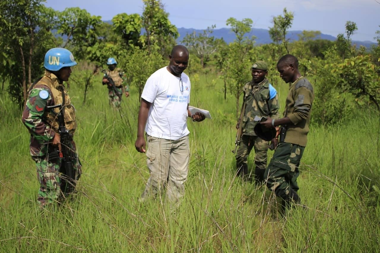 Satgas TNI Selamatkan Dua Warga Kongo dari Perampokan