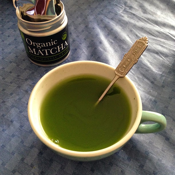 Kiss Me Organics Matcha Green Tea Culinary Grade vs Ceremonial Grade - photo credit: intrice.blogspot.com