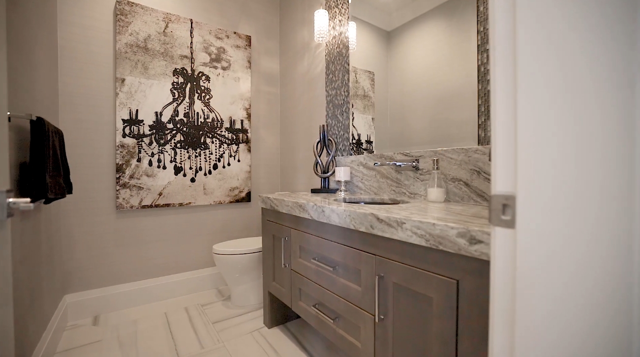 36 Photos vs. 15911 39A Avenue, South Surrey, BC - Sotheby's International Realty Canada - Luxury Home & Interior Design Video Tour