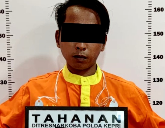 Polisi Tangkap Pelaku Bawa Sabu Dalam Perut dari Karimun Tujuan Batam Polisi Tangkap Pelaku Bawa Sabu Dalam Perut dari Karimun Tujuan Batam