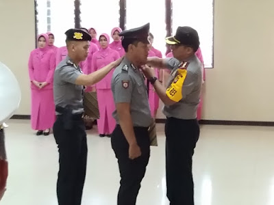 Kapolres Melawi Pimpin Upacara Korps Raport