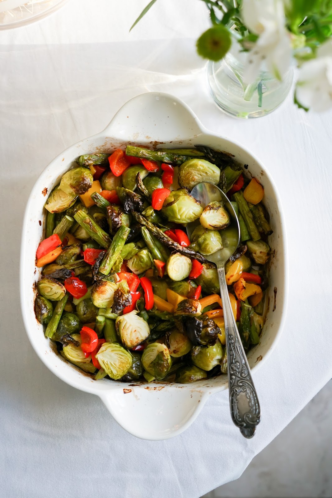 Roasted asparagus with Brussels sprouts and pepper