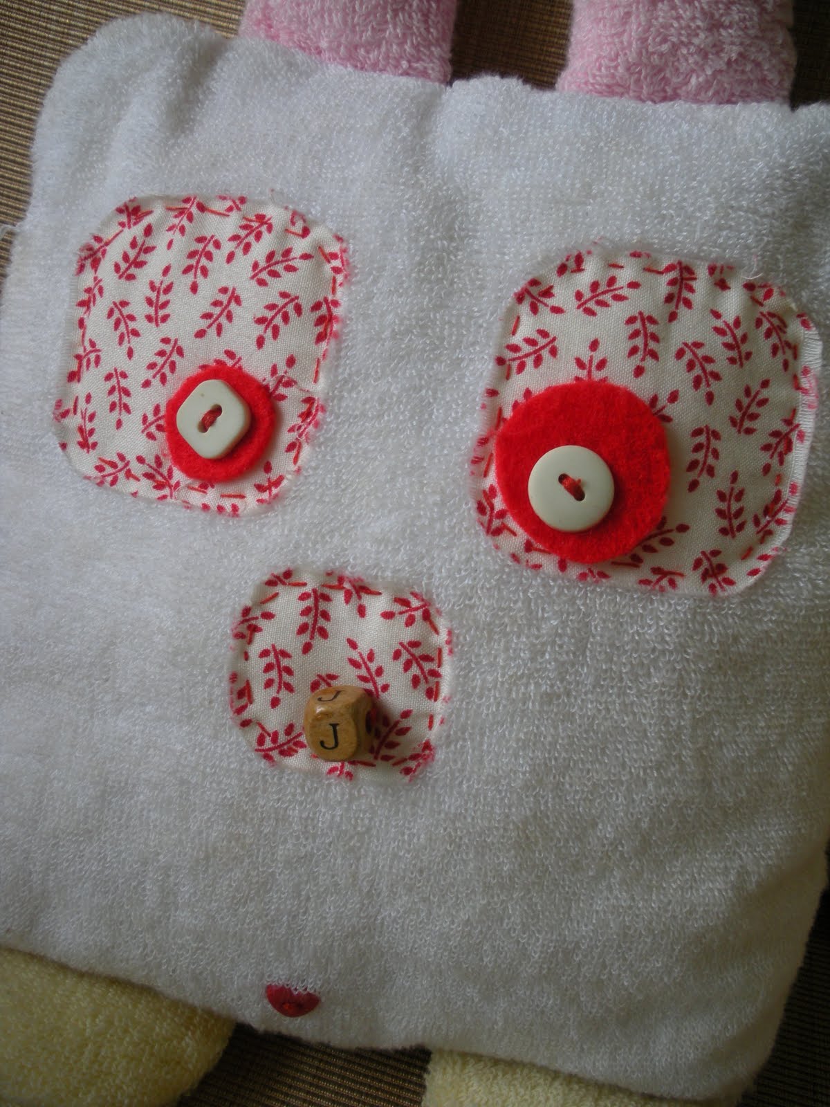 patch.stitch.button: Mini pillow