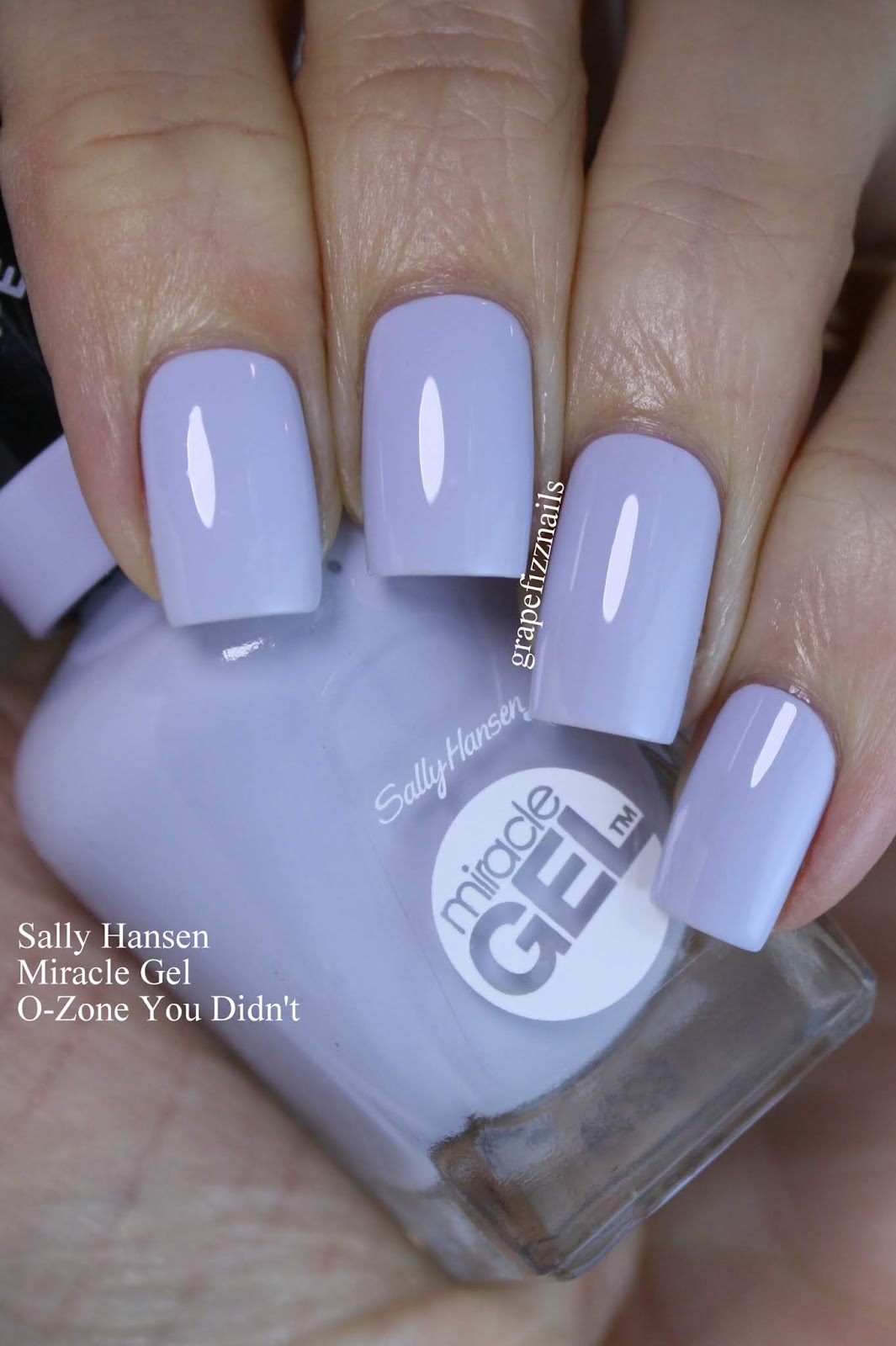 Grape Fizz Nails Sally Hansen New! Miracle Gel Matte Top Coat