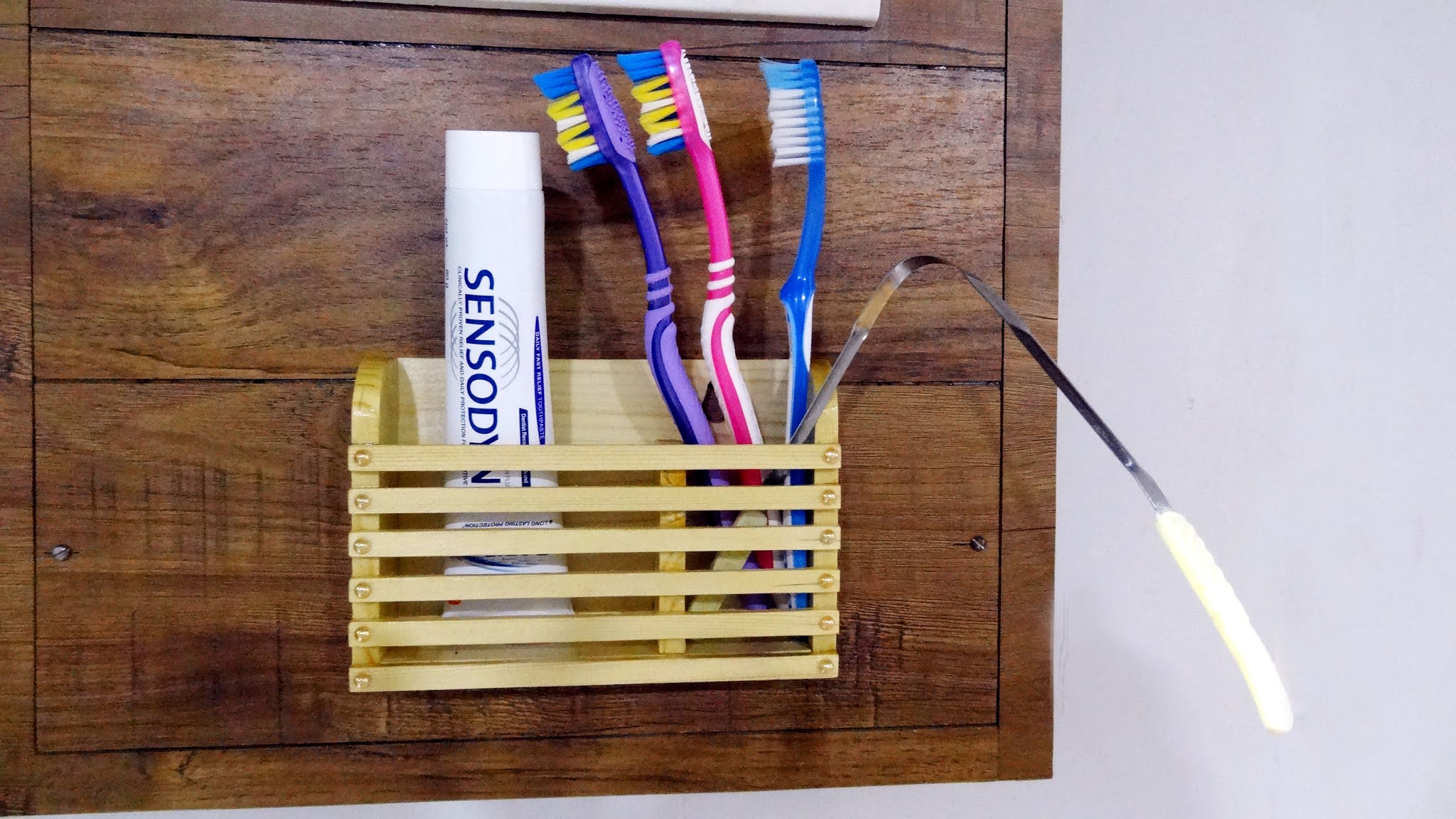 Trilok Wooden Arts Trilok Wooden Arts Wooden Tooth Brush Stand for