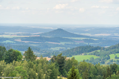 Ostrzyca Proboszczowicka, widok z wierzchołka Łysej Góry