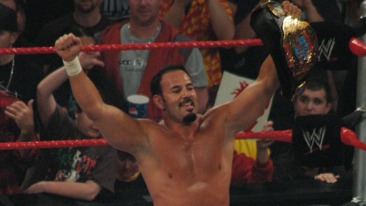 Chavo Guerrero Jr faz sua estreia no AEW Fyter Fest