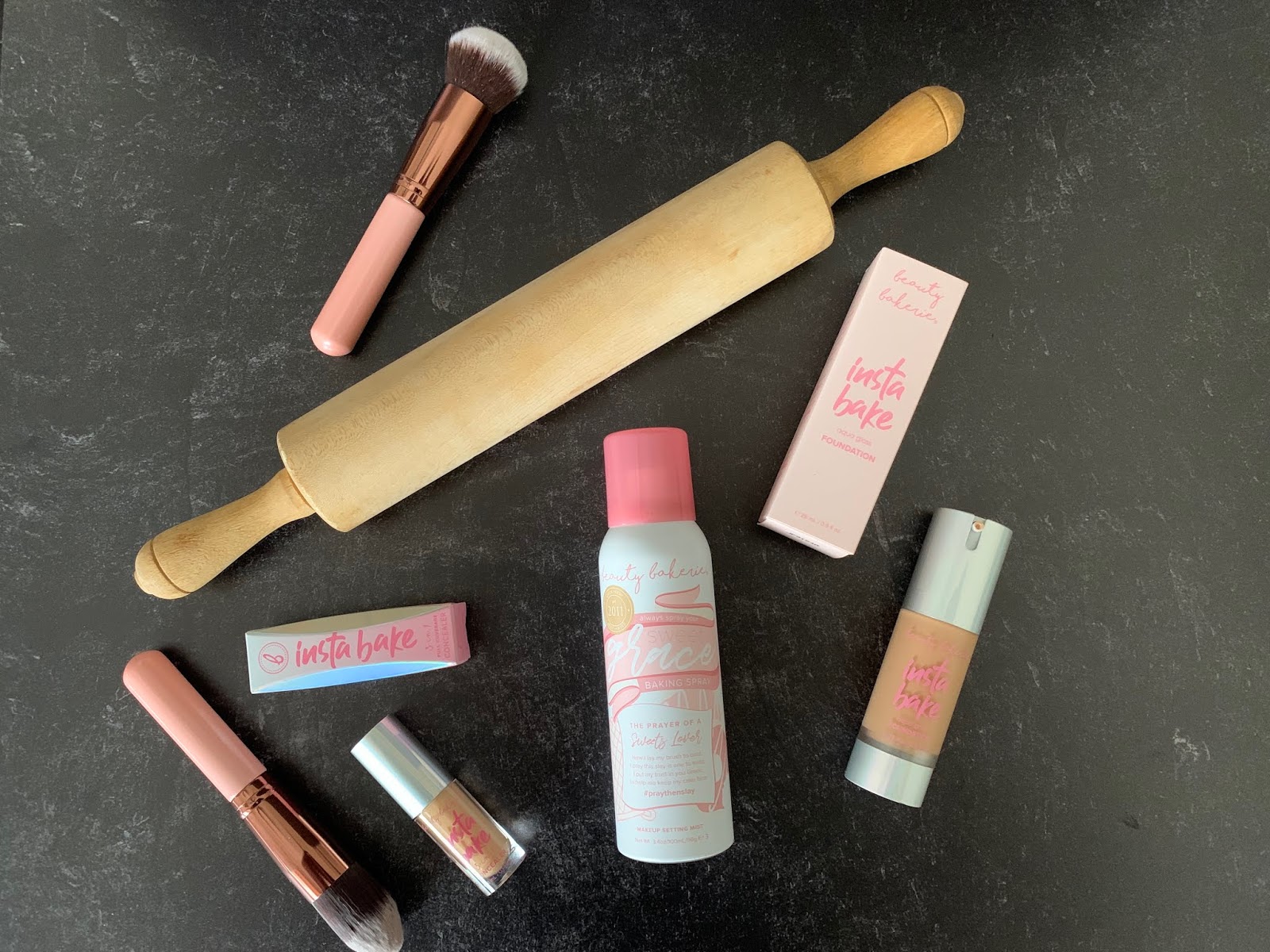 Beauty Bakerie Insta Bake Aqua Glass Foundation, Insta Bake 3in1