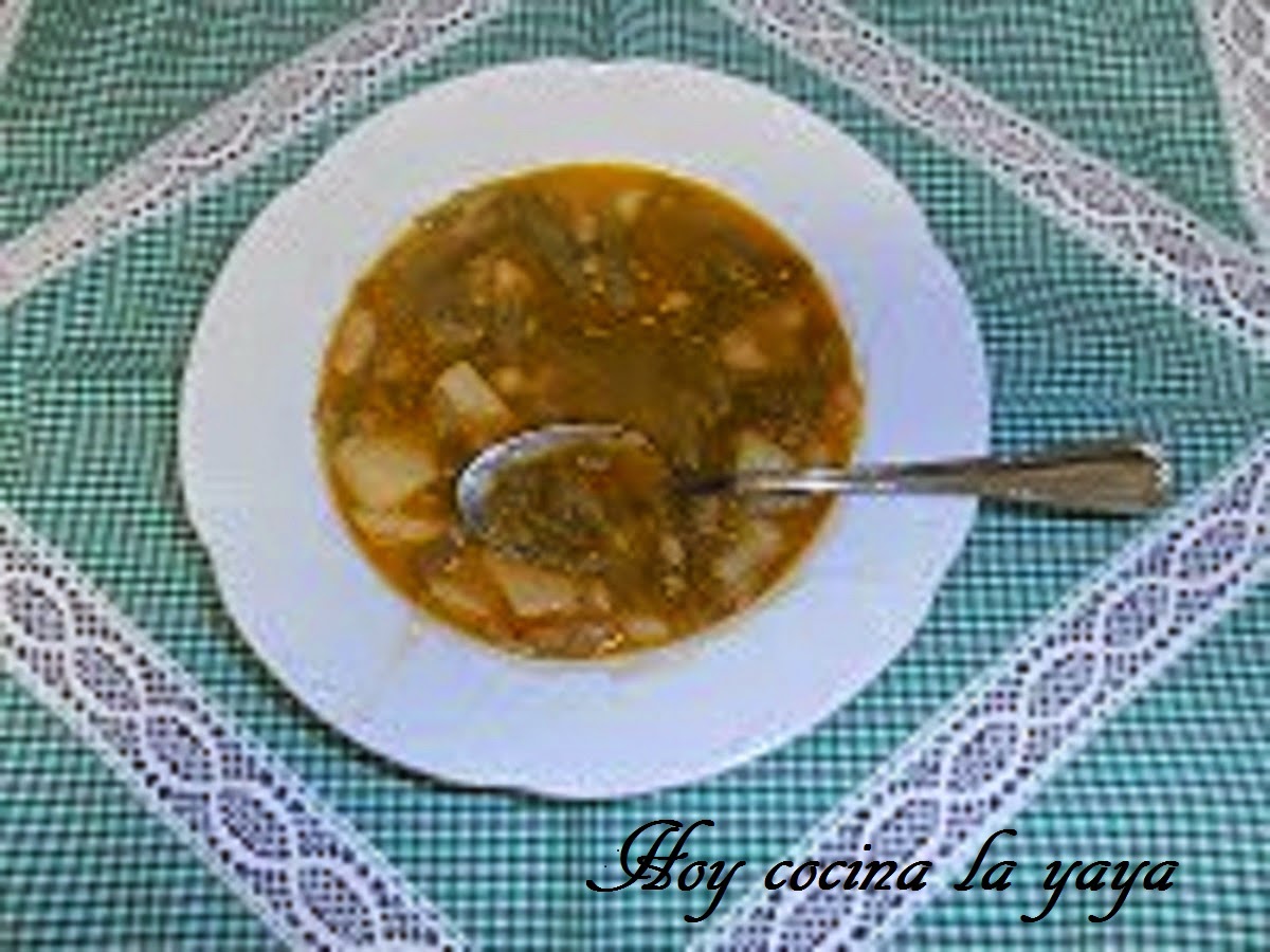 HOY COCINA LA YAYA CALDO DE JUDÍAS VERDES