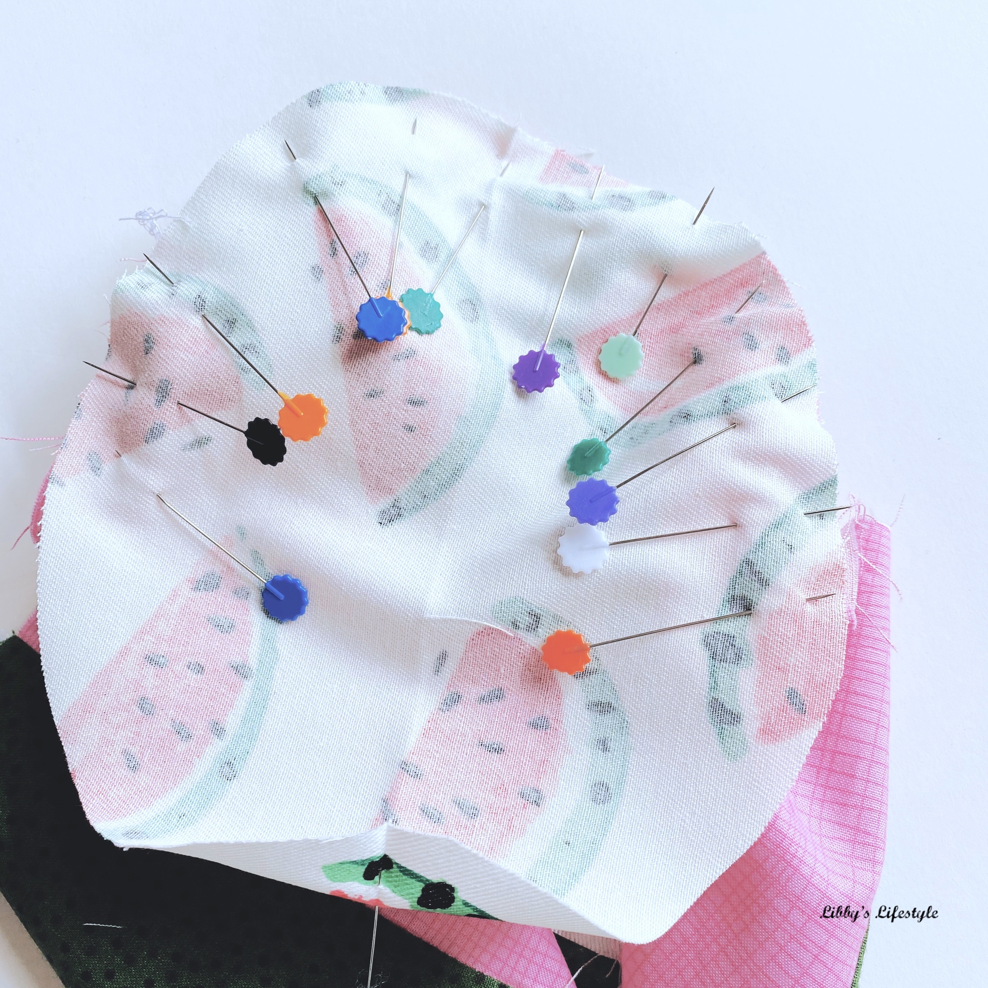 Scrub cap tutorial Make a scrub cap from a 6 inch width of fabric
