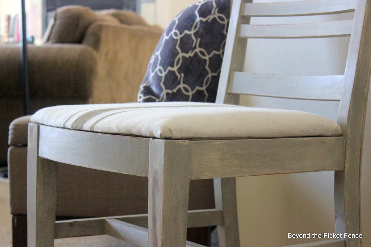 chair makeover simple seat french linen http://bec4-beyondthepicketfence.blogspot.com/2014/02/simple-seat.html