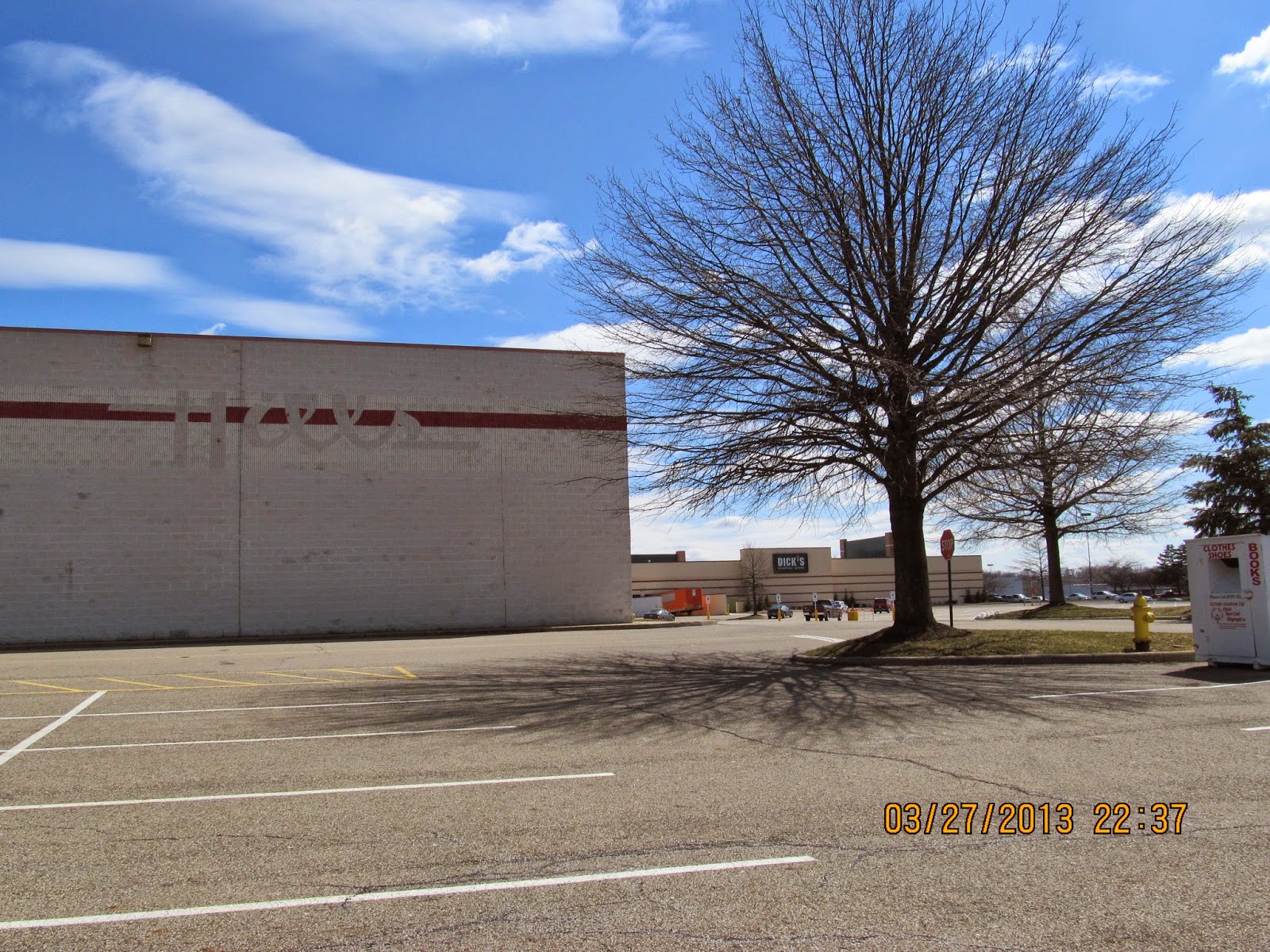 Trip to the Mall Indian Mound Mall (Heath, OH)