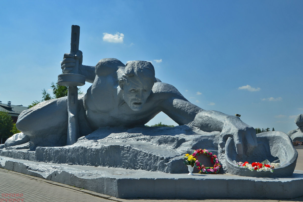 Памятник жажда в брестской крепости