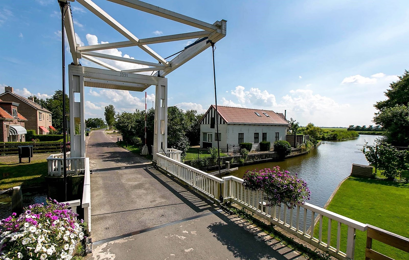 Dorpen en Steden van Nederland Tirns (Friesland)