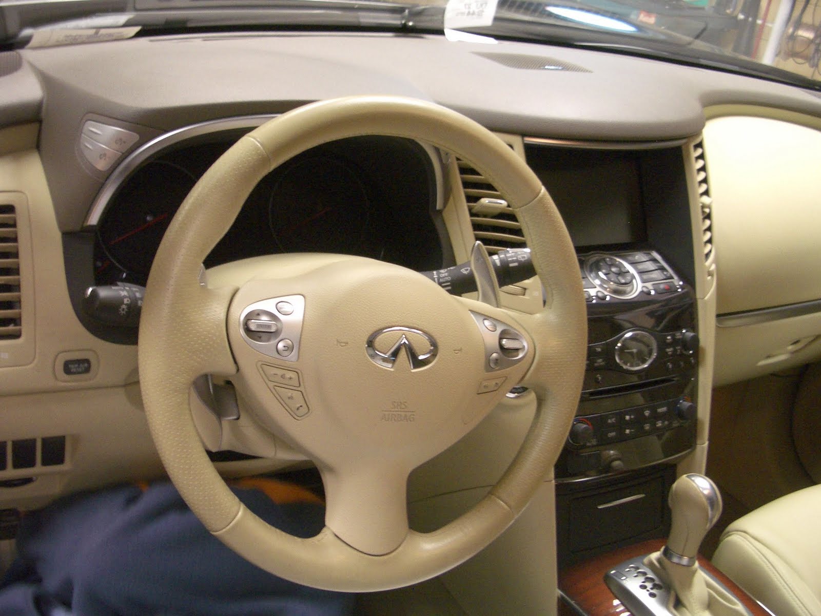 Infiniti fx37s салон