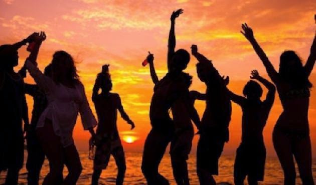 Beach parties banned throughout Surat Thani province   Samui Times