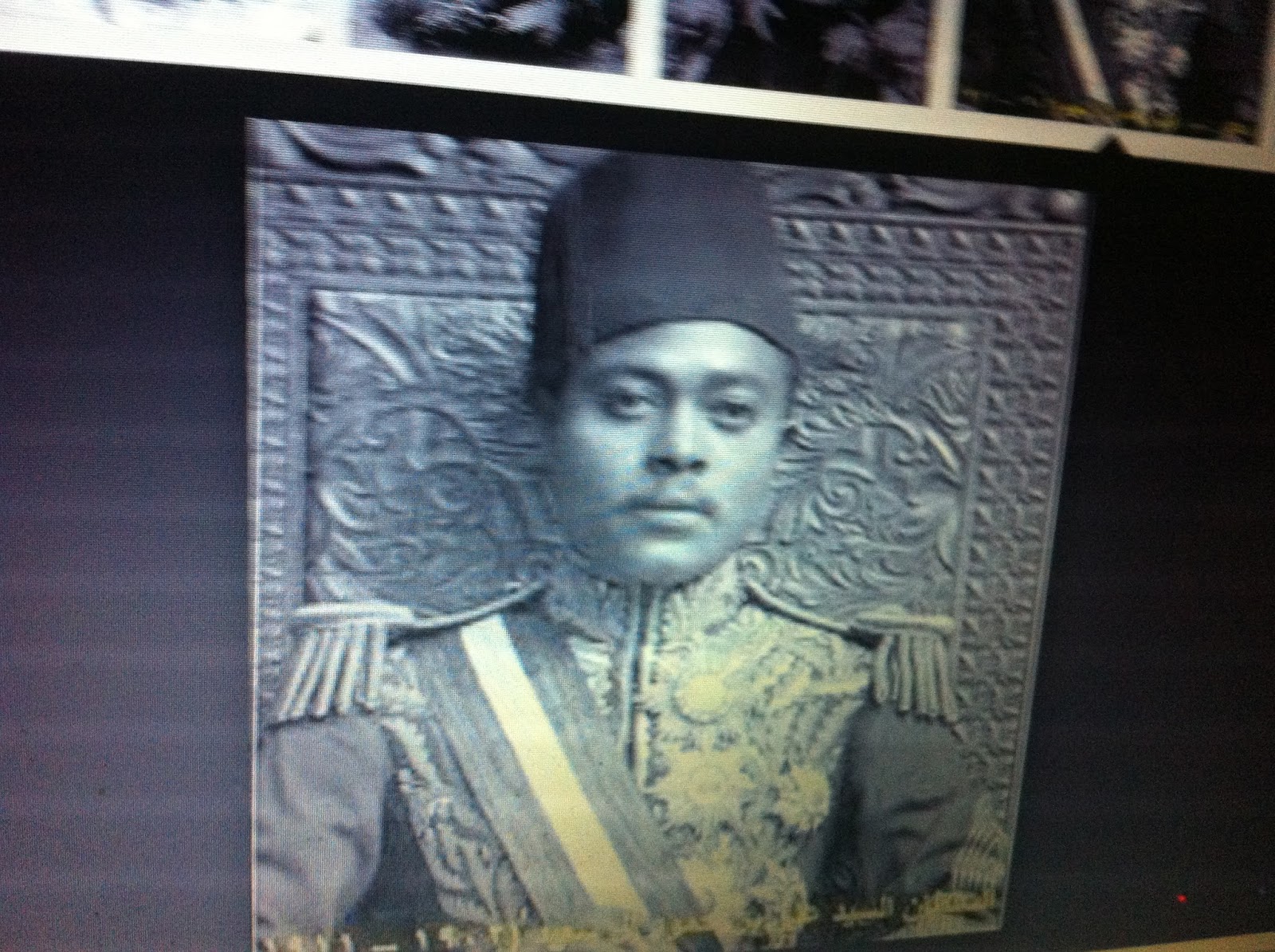 THE BLACK SOCIAL HISTORY BLACK SOCIAL HISTORY AFROZANZIBAR " ALI