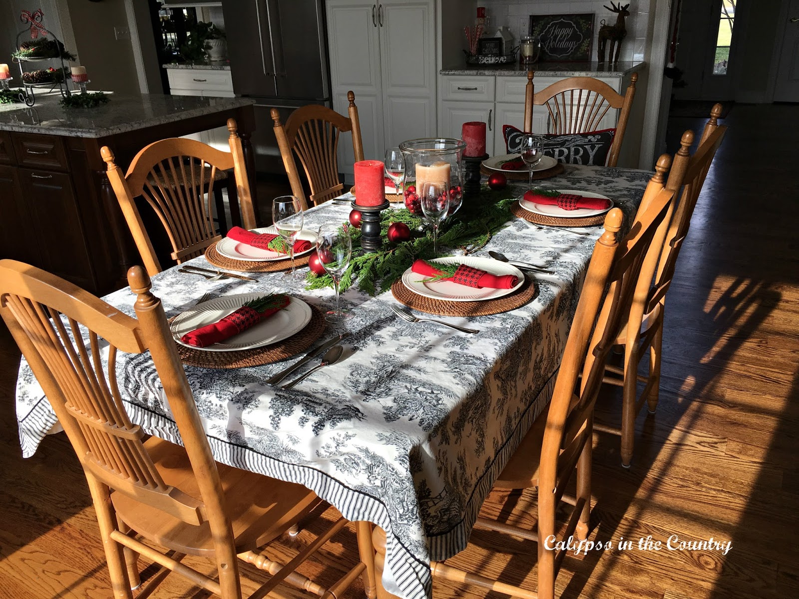 Red, Black and White Christmas Table