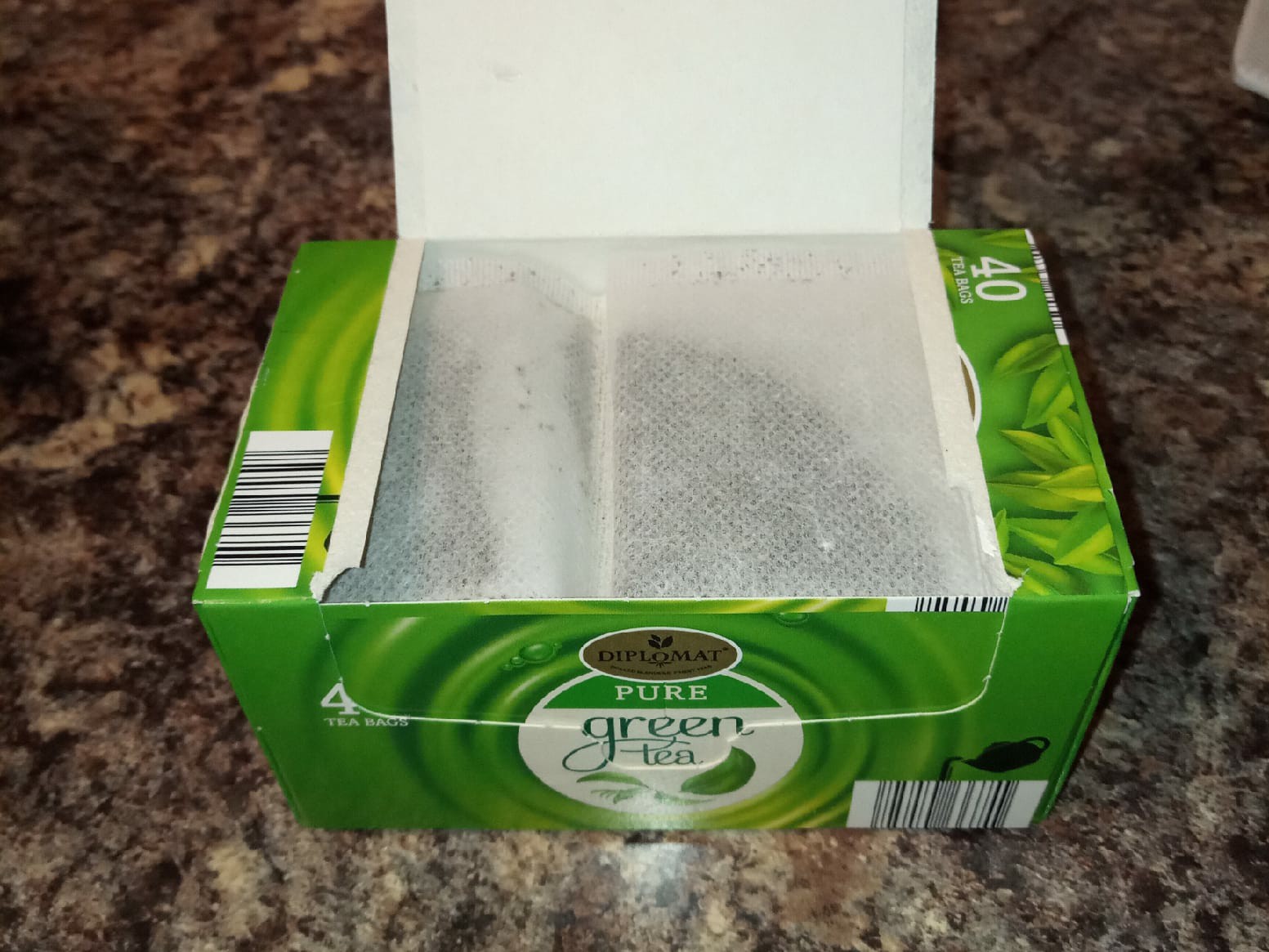 Supersupergirl's Food Reviews [Review] Aldi Diplomat Pure Green Tea