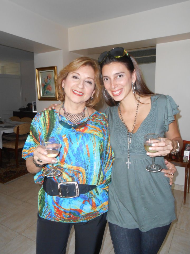 Norma Sanchez y Valentina su hija.