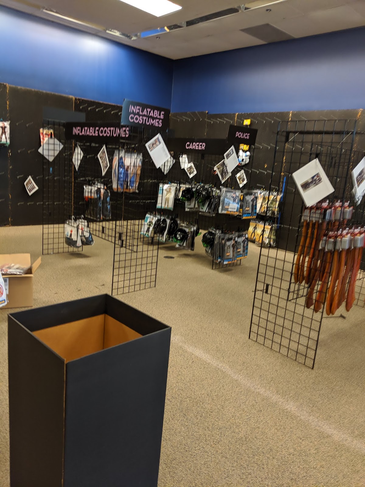 Robert Dyer Bethesda Row Halloween City opens at Montgomery Mall