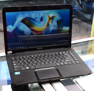 Jual Laptop Toshiba Satellite C840 Core i3 RED Malang