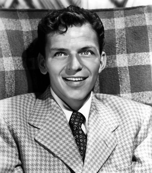 Carroll Bryant: Frank Sinatra: Legend