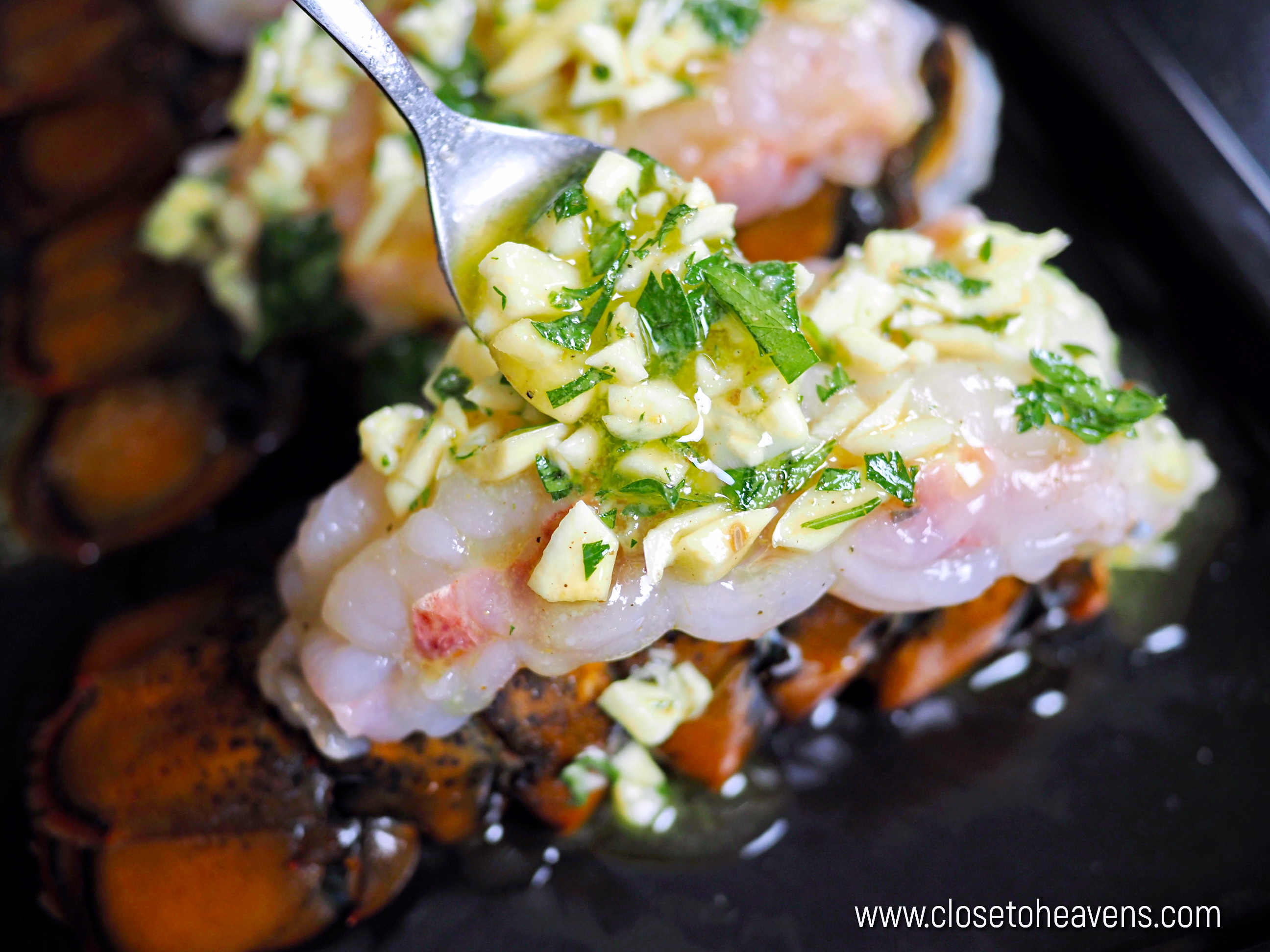 Garlic Butter Lobster Tails recipe สูตรหางกุ้ง ล็อบสเตอร์อบเนยกระเทียม