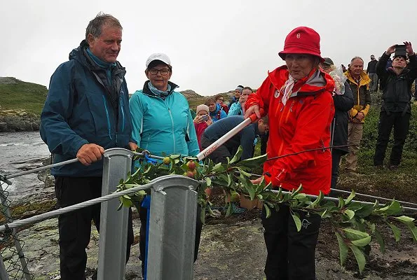 Queen Sonja of Norway opened a new suspension bridge which is on Opo River along Lofthus pathway in Hardanger region of Hordaland state of Norway