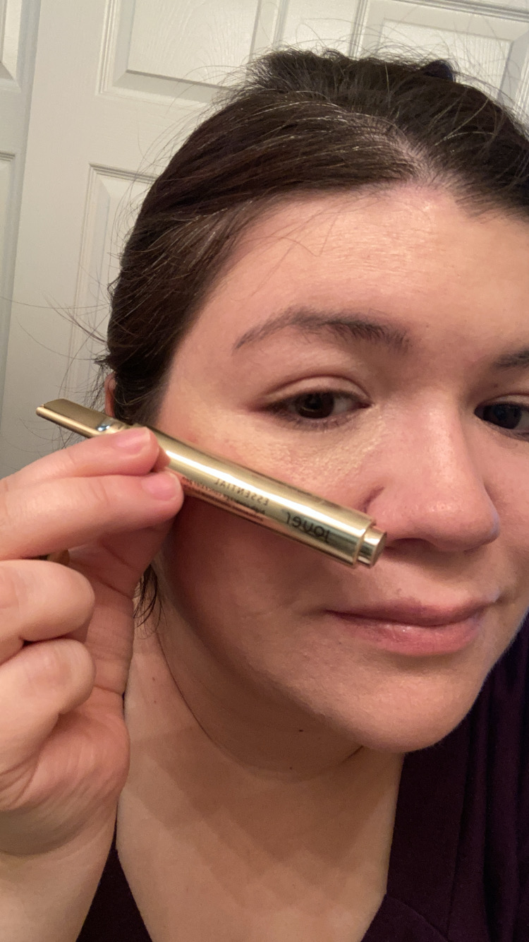 A special spotlight: Cosmetics review, swatches demonstration