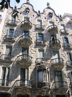Obra de Gaudí en Barcelona. Rincones con encanto de Barcelona. Barcelona turismo. Gaudí. .Maravillas de Barcelona
