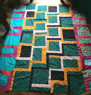 Quilty Folk: The Finished Sunburst Pictures and Another Improv. Quilt ...
