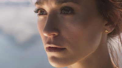 Lauren Daigle mengadakan Konser Virtual Untuk Para Pasien & Staf Rumah Sakit Anak Tennessee