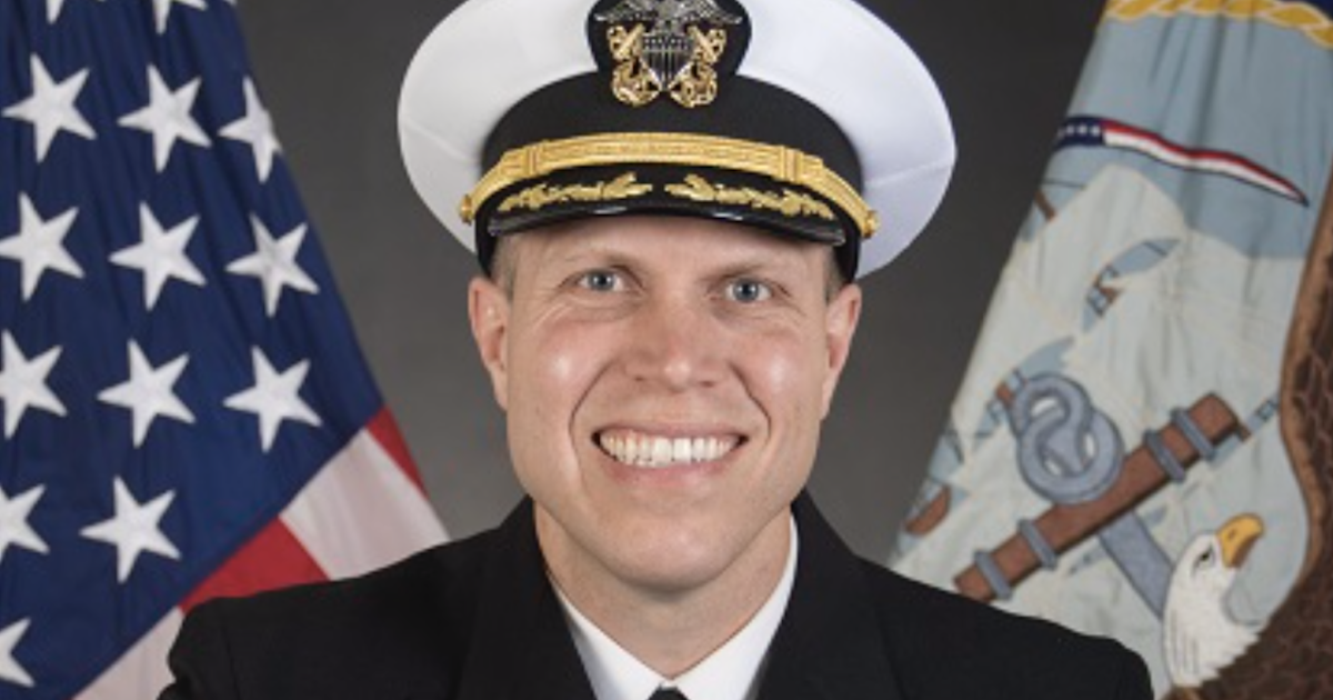 I Like The Cut Of His Jib !!: The Commanding Officer's role in Command