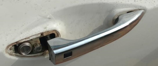 Quick Readers Blog on How & What: How to fix broken car handle and tips